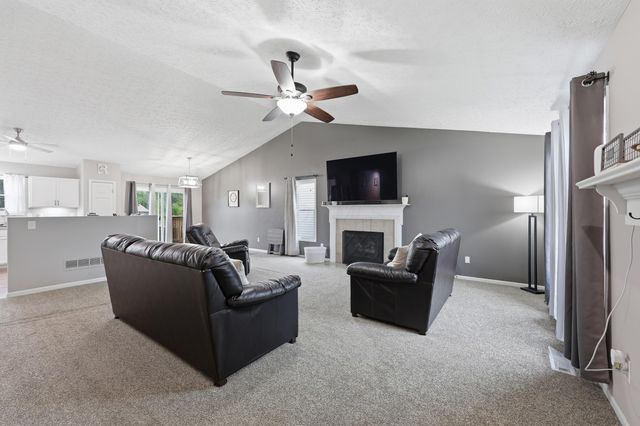 1065 Robmeyer Drive, Columbus, OH 43207