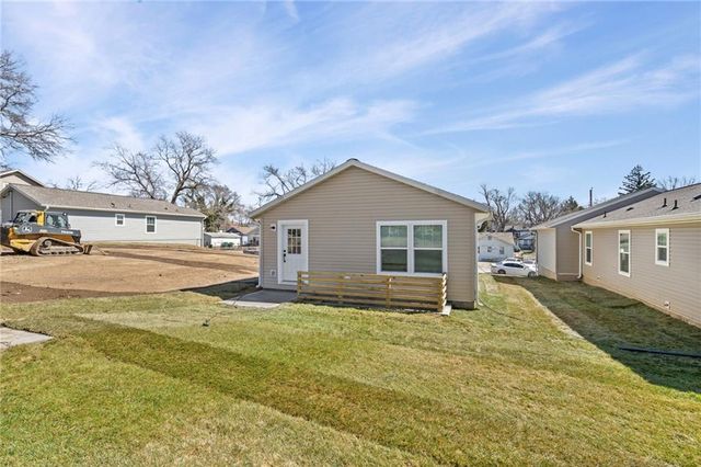 2720 N 21st Place, Kansas City, KS 66104