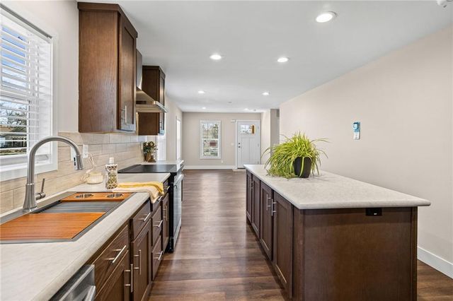 2720 N 21st Place, Kansas City, KS 66104