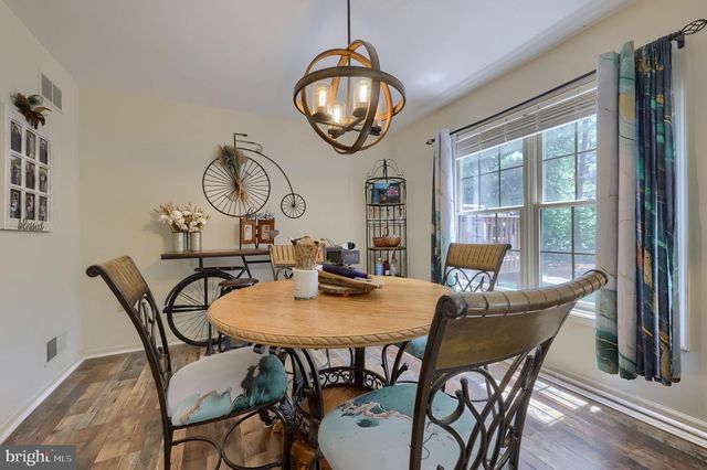 102 RIVER BEND PARK, Lancaster, PA 17602