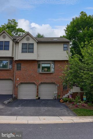 102 RIVER BEND PARK, Lancaster, PA 17602