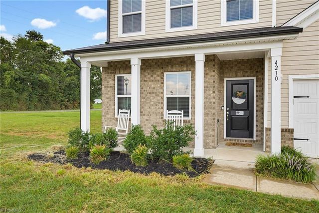 4210 Barrow Farm Road, Kernersville, NC 27284
