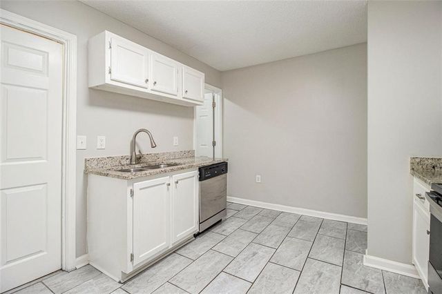 211 MARGARET Street, Fairburn, GA 30213