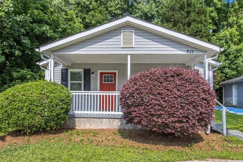 211 MARGARET Street, Fairburn, GA 30213