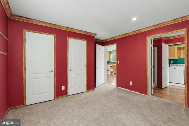 327 MOHR RD, Millersburg, PA 17061