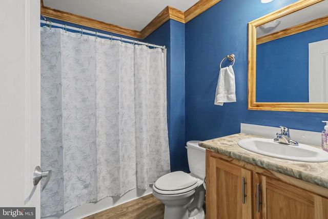 327 MOHR RD, Millersburg, PA 17061