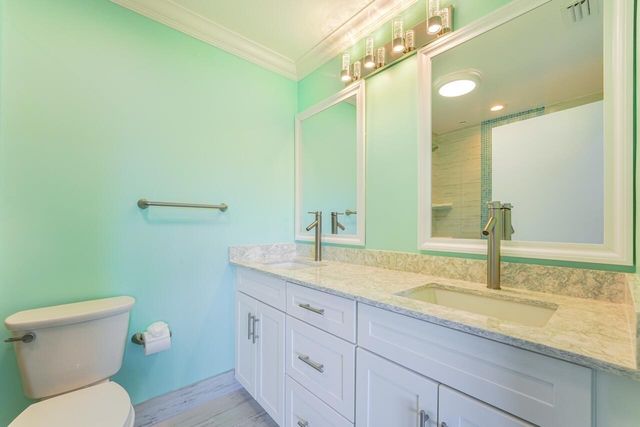 240 Captains Walk 5120, Delray Beach, FL 33483