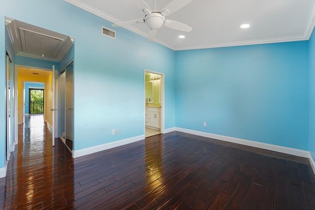 240 Captains Walk 5120, Delray Beach, FL 33483