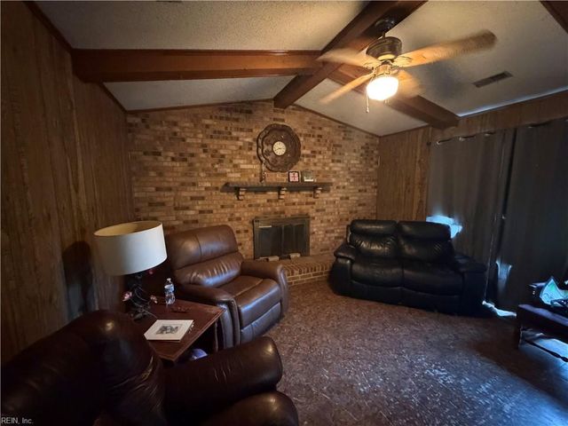 5401 Birnam LNDG, Virginia Beach, VA 23464
