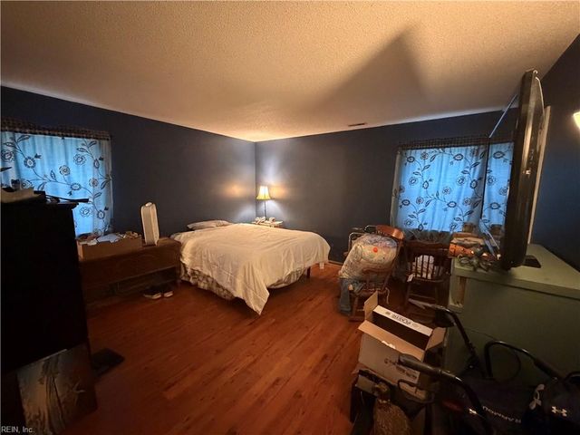 5401 Birnam LNDG, Virginia Beach, VA 23464