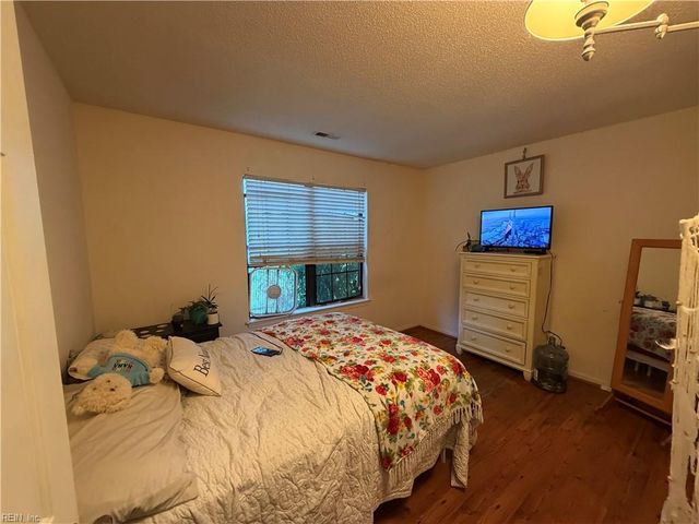 5401 Birnam LNDG, Virginia Beach, VA 23464