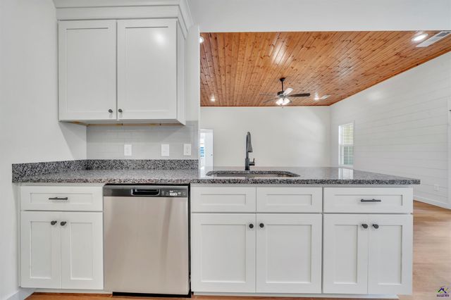 121 Early Drive, Byron, GA 31008