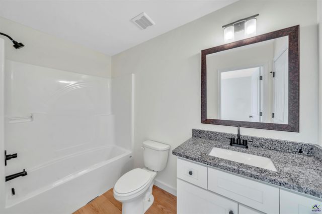 121 Early Drive, Byron, GA 31008