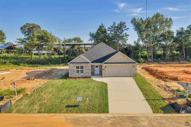 121 Early Drive, Byron, GA 31008