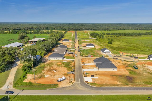 121 Early Drive, Byron, GA 31008