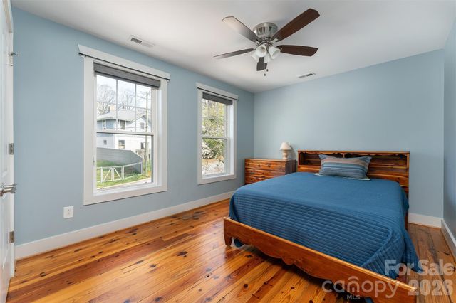 101 Courtland Avenue, Asheville, NC 28801