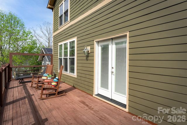 101 Courtland Avenue, Asheville, NC 28801
