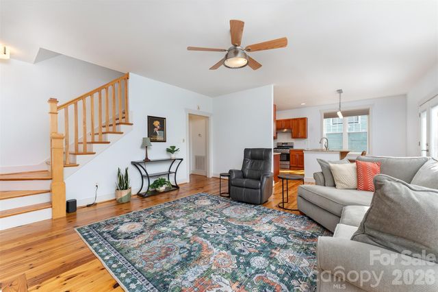 101 Courtland Avenue, Asheville, NC 28801