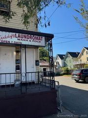 32 Ferry Street, New Haven, CT 06513