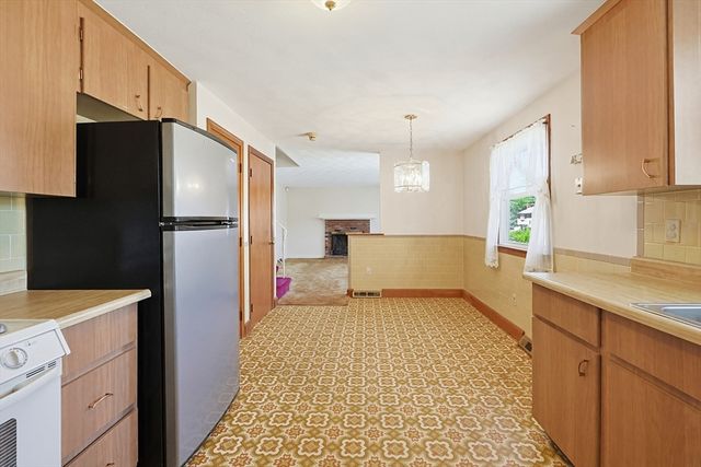 93 Rogers Drive, Stoughton, MA 02072