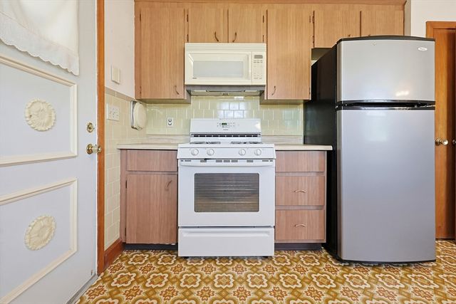 93 Rogers Drive, Stoughton, MA 02072