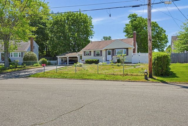 93 Rogers Drive, Stoughton, MA 02072