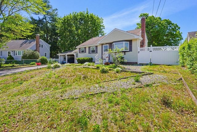 93 Rogers Drive, Stoughton, MA 02072