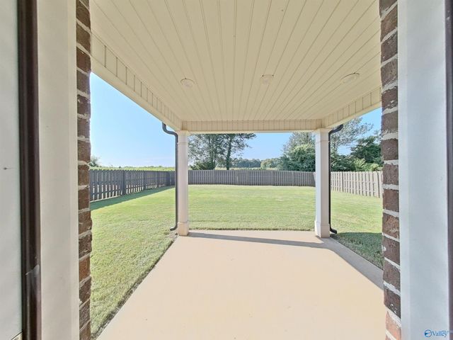 26628 Kyle Lane, Athens, AL 35613