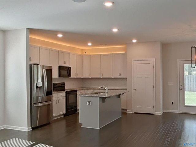 26628 Kyle Lane, Athens, AL 35613