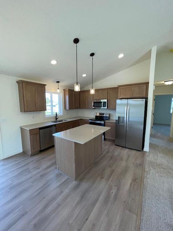 3423 Maple Drive S, Cambridge, MN 55008 — exterior