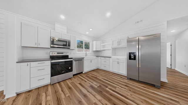 63266 Vogt Road, Bend, OR 97701