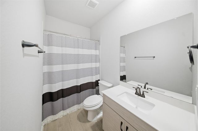 616 Saturnia DR, Georgetown, TX 78628