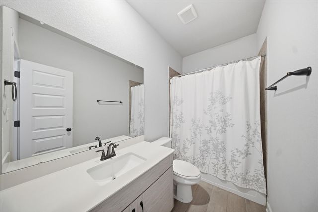 616 Saturnia DR, Georgetown, TX 78628