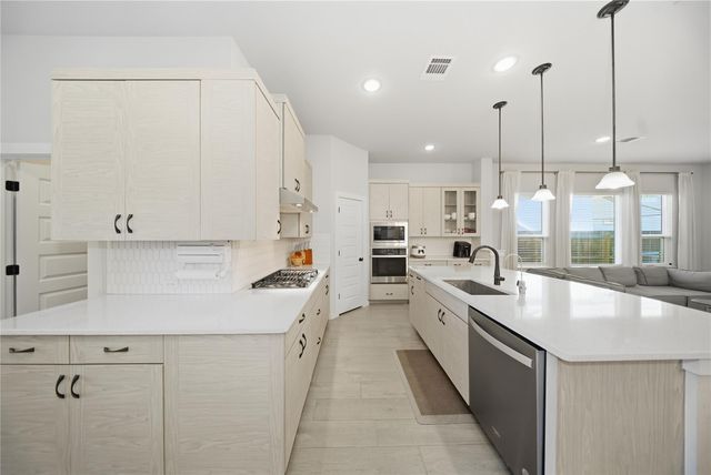 616 Saturnia DR, Georgetown, TX 78628