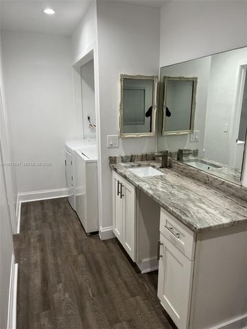 20927 Sedgewick Drive, Boca Raton, FL 33433