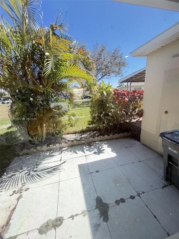 20927 Sedgewick Drive, Boca Raton, FL 33433