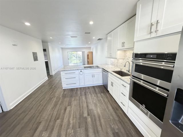 20927 Sedgewick Drive, Boca Raton, FL 33433