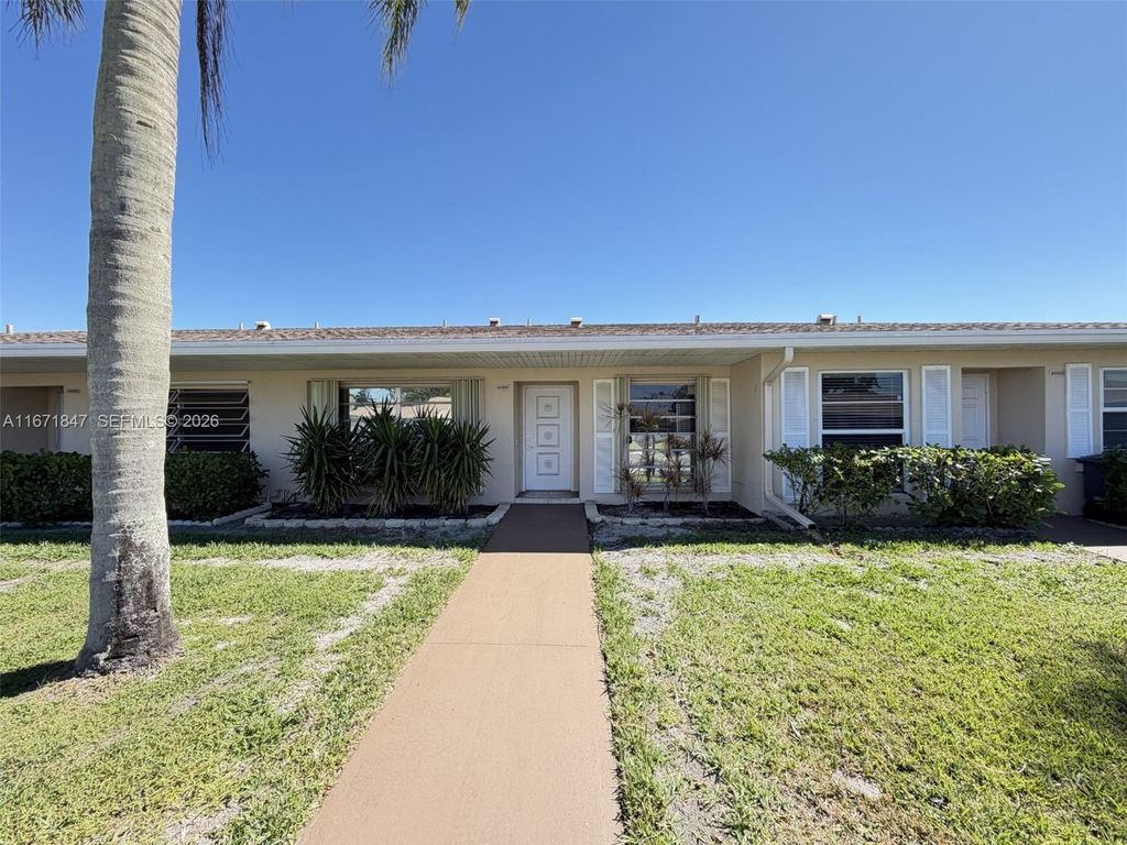 20927 Sedgewick Drive, Boca Raton, FL 33433