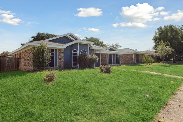 2823 Rio Grande Pass, Mesquite, TX 75150