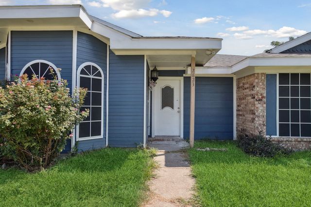 2823 Rio Grande Pass, Mesquite, TX 75150