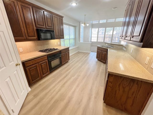 2210 Fox Crossing Lane, Frisco, TX 75036