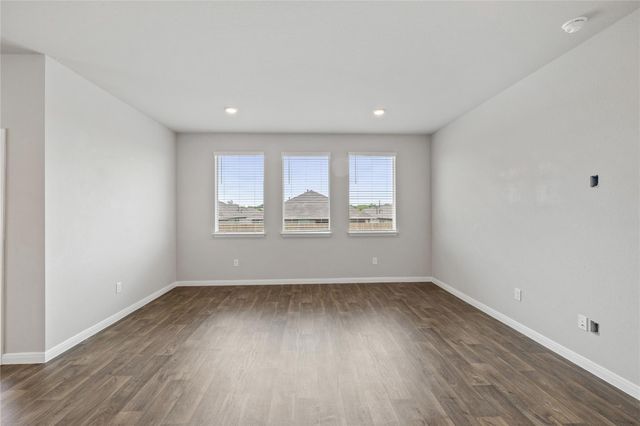 173 Frostweed DR, Kyle, TX 78640
