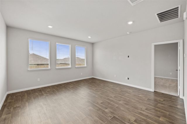 173 Frostweed DR, Kyle, TX 78640