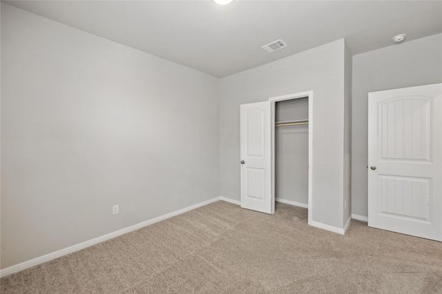 173 Frostweed DR, Kyle, TX 78640