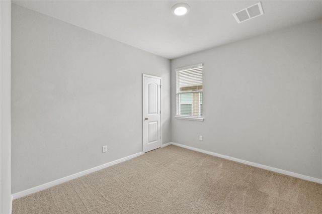 173 Frostweed DR, Kyle, TX 78640