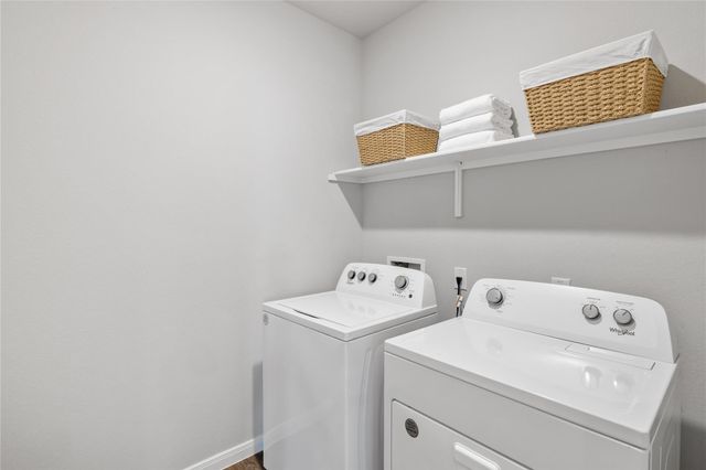 173 Frostweed DR, Kyle, TX 78640