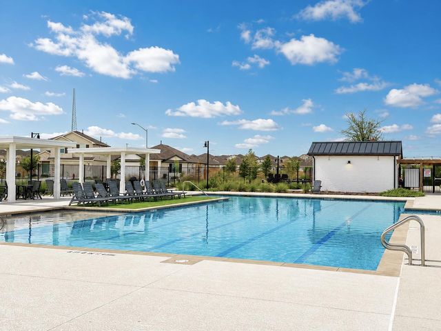 173 Frostweed DR, Kyle, TX 78640