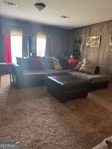 92 Graham Lane, Claxton, GA 30417