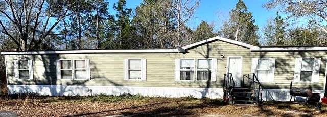 92 Graham Lane, Claxton, GA 30417