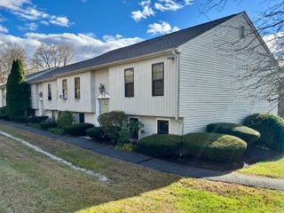 177 Aspetuck Village 177, New Milford, CT 06776